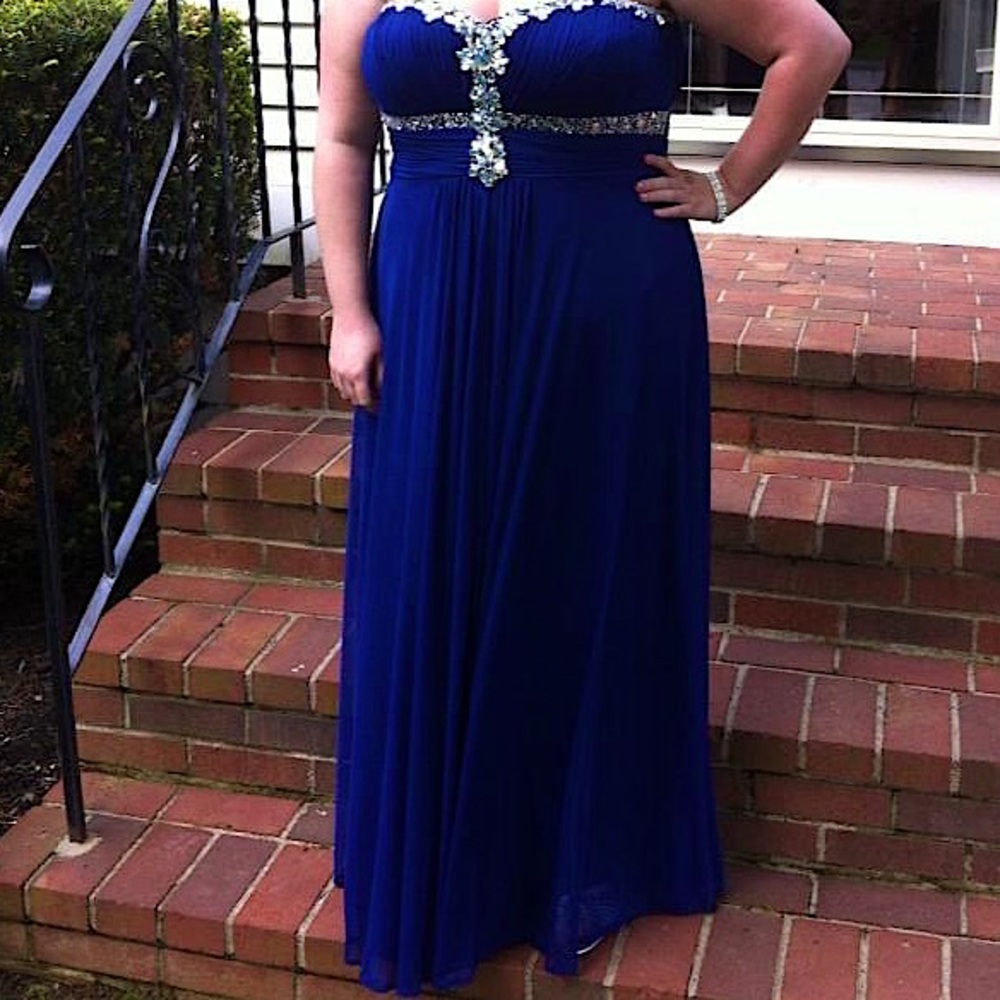 Royal Blue Plus Size Strapless Prom Dress